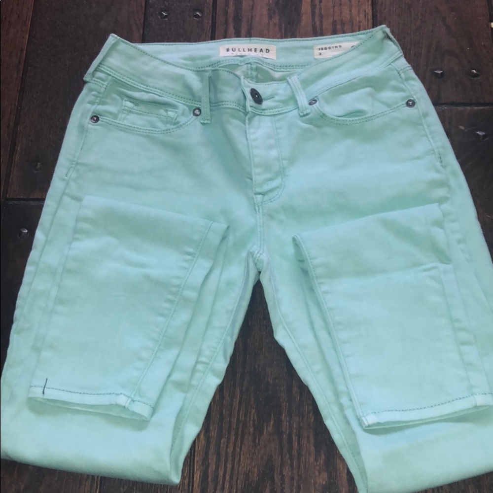 Mint Bullhead Jeggings.